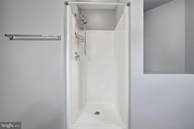 261 BAER OAK DR, Maurertown, VA 22644