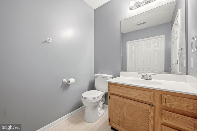 261 BAER OAK DR, Maurertown, VA 22644