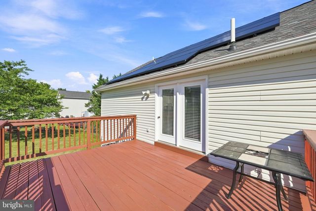 261 BAER OAK DR, Maurertown, VA 22644