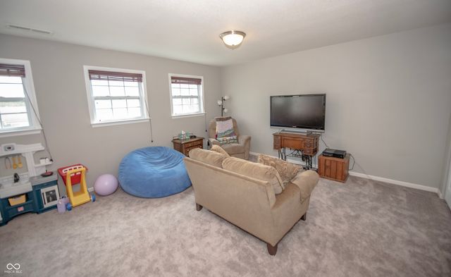 15501 Gallow Lane, Noblesville, IN 46060