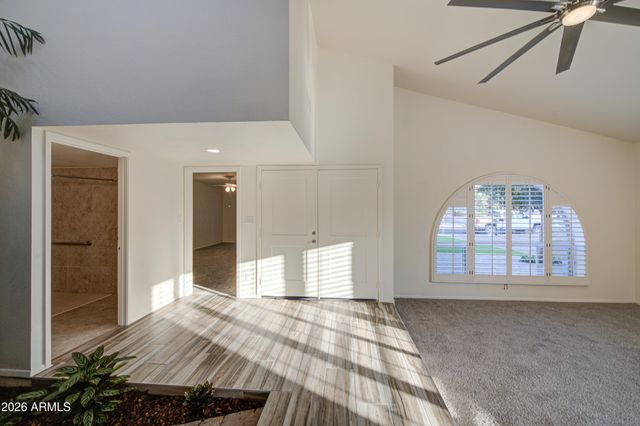 1704 W KIOWA Avenue, Mesa, AZ 85202