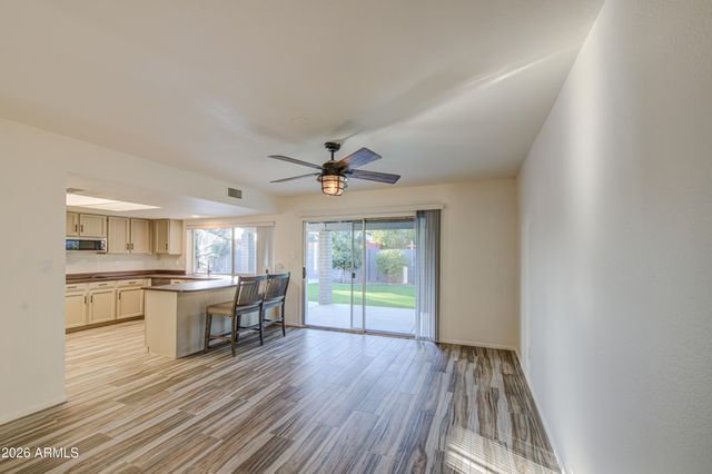 1704 W KIOWA Avenue, Mesa, AZ 85202