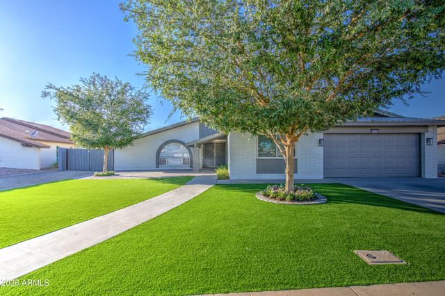 1704 W KIOWA Avenue, Mesa, AZ 85202