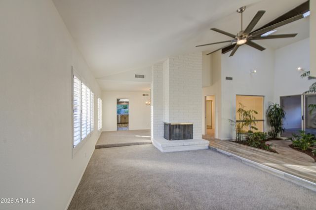 1704 W KIOWA Avenue, Mesa, AZ 85202