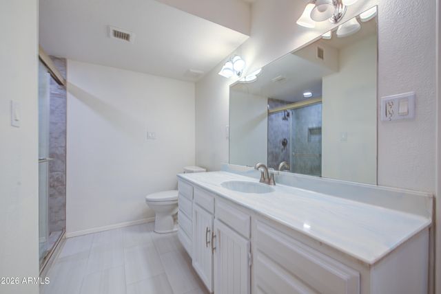 1704 W KIOWA Avenue, Mesa, AZ 85202