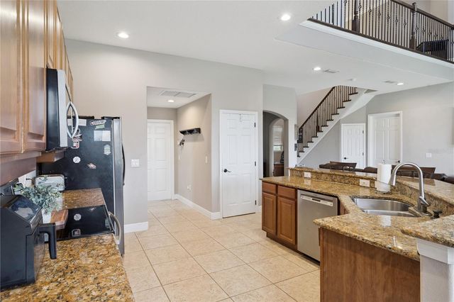 1727 SOUTHERN OAK LOOP, Minneola, FL 34715