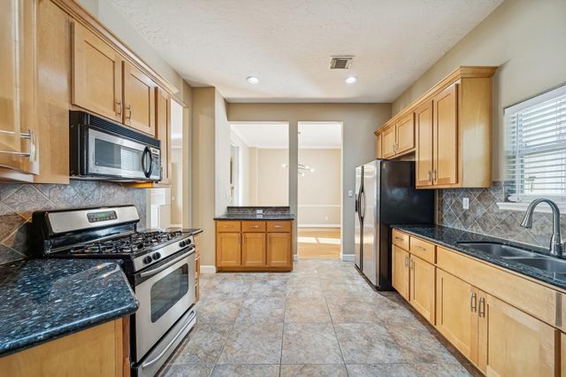 1415 Birdsall Street, Houston, TX 77007