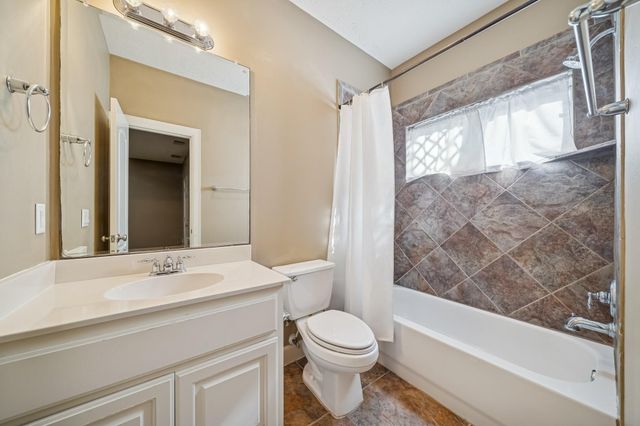 1415 Birdsall Street, Houston, TX 77007