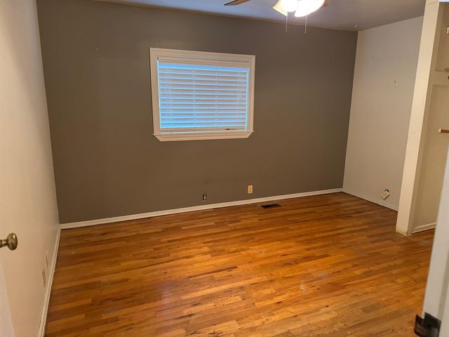 612 Blue Street, Richland, WA 99354