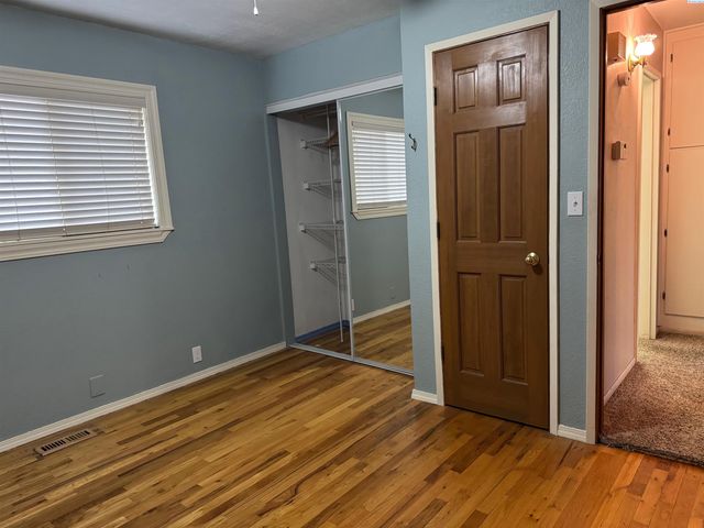 612 Blue Street, Richland, WA 99354