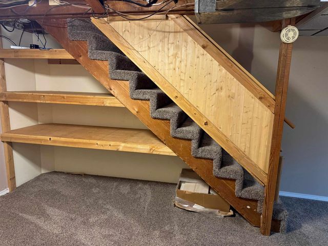 612 Blue Street, Richland, WA 99354