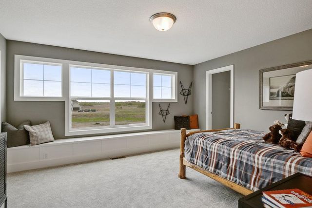 5910 Freeland Alcove N, Hugo, MN 55038
