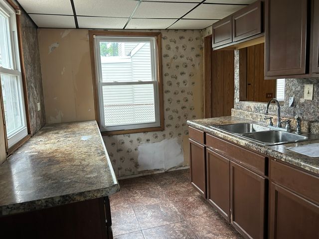 7519 Latrobe Avenue, Burbank, IL 60459