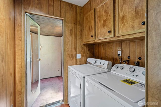 940 Yoder Lane NE, Bremerton, WA 98311