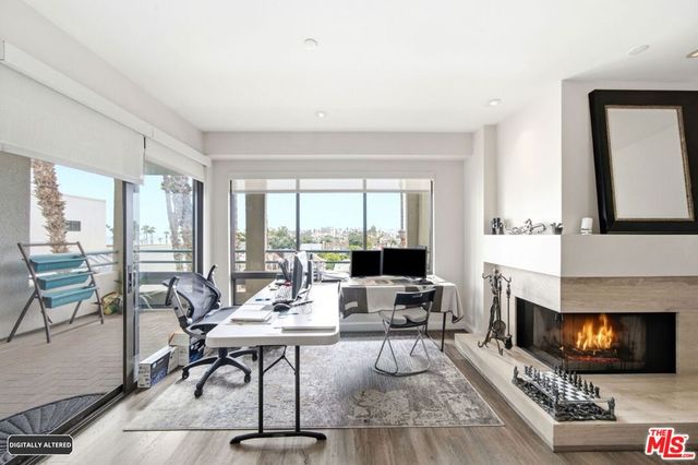 122 Ocean Park Boulevard 507, Santa Monica, CA 90405