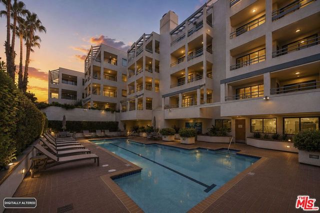 122 Ocean Park Boulevard 507, Santa Monica, CA 90405