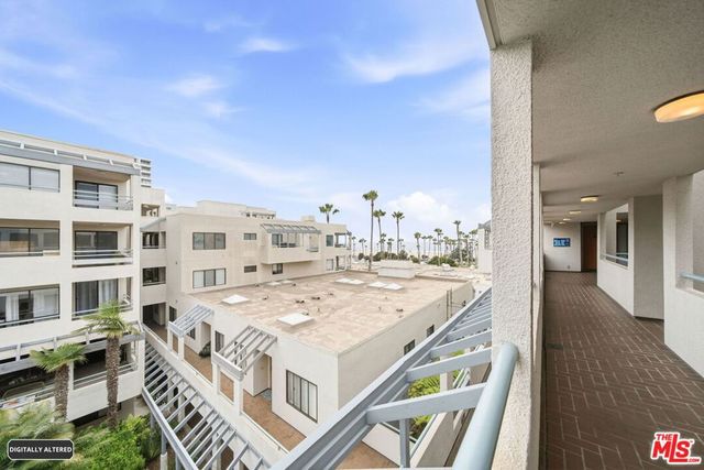 122 Ocean Park Boulevard 507, Santa Monica, CA 90405