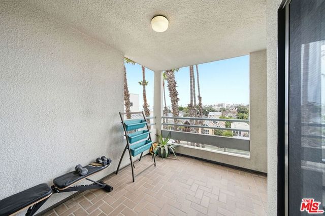 122 Ocean Park Boulevard 507, Santa Monica, CA 90405