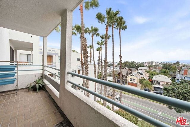 122 Ocean Park Boulevard 507, Santa Monica, CA 90405