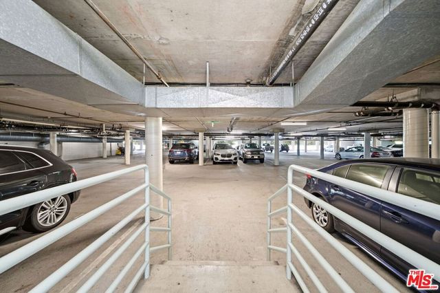122 Ocean Park Boulevard 507, Santa Monica, CA 90405