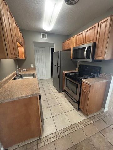 1695 LEE ROAD B108, Winter Park, FL 32789