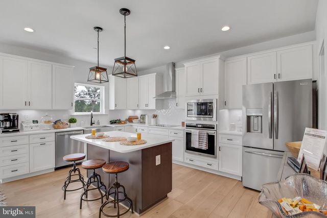 5703 ALLENDER RD, White Marsh, MD 21162