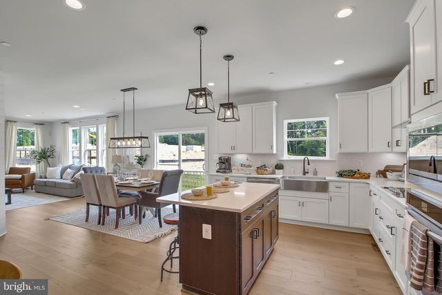 5703 ALLENDER RD, White Marsh, MD 21162