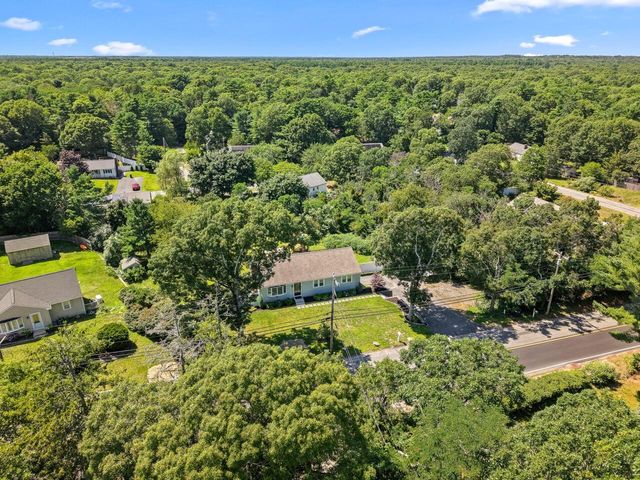 1109 Shootflying Hill Road, Centerville, MA 02632