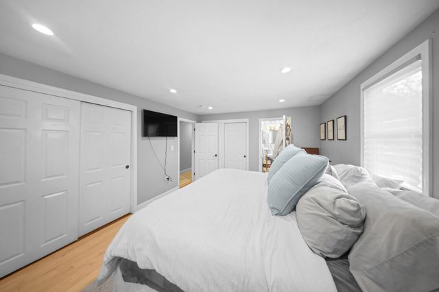 1109 Shootflying Hill Road, Centerville, MA 02632