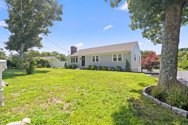1109 Shootflying Hill Road, Centerville, MA 02632