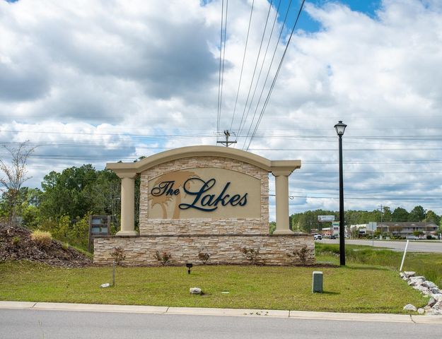 513 Reedy River Rd., Myrtle Beach, SC 29588