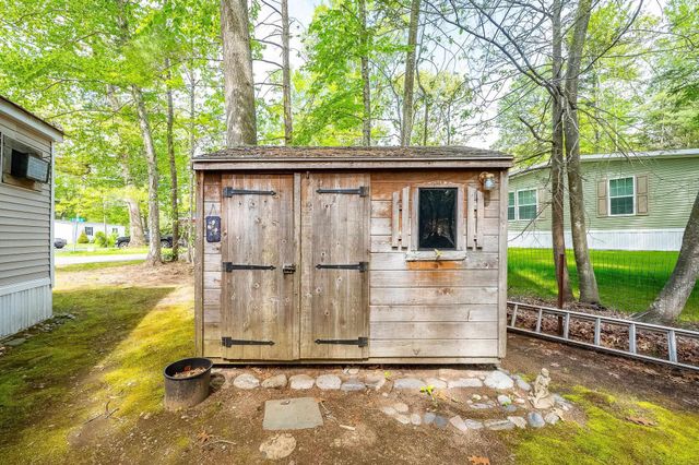 2 Hemlock Haven Drive, Hampton, NH 03842