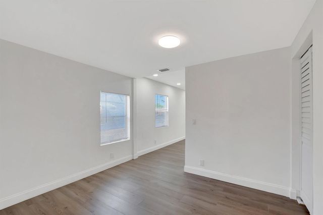 950 29th Street, West Palm Beach, FL 33407
