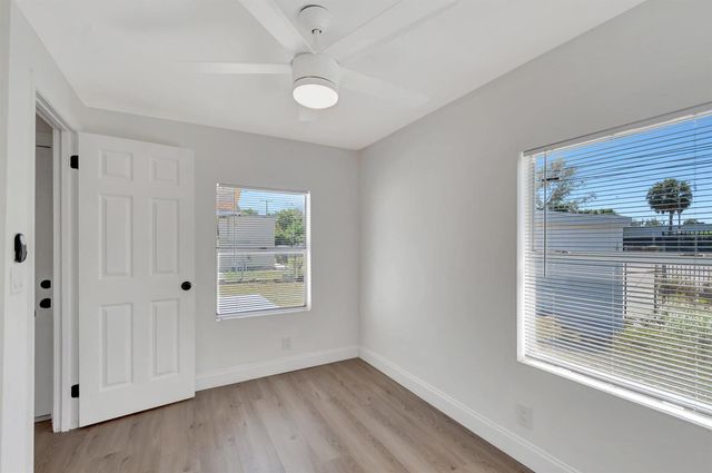950 29th Street, West Palm Beach, FL 33407