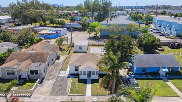 950 29th Street, West Palm Beach, FL 33407