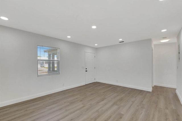 950 29th Street, West Palm Beach, FL 33407