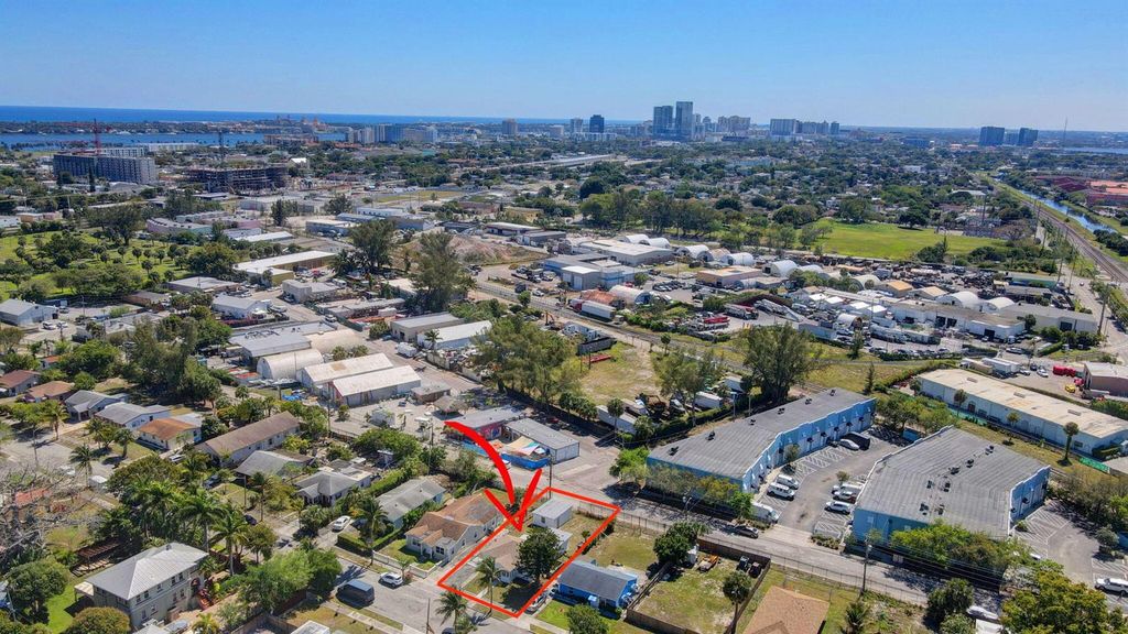 950 29th Street, West Palm Beach, FL 33407