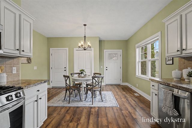 10864 Constant Drive, Allendale, MI 49401