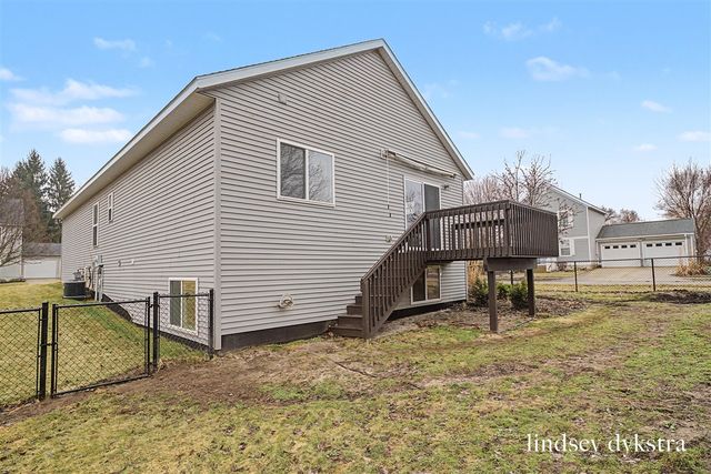 10864 Constant Drive, Allendale, MI 49401