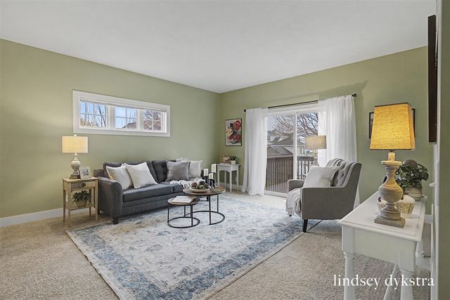 10864 Constant Drive, Allendale, MI 49401