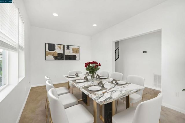 213 213 N Rancho Pl, Pinole, CA 94564