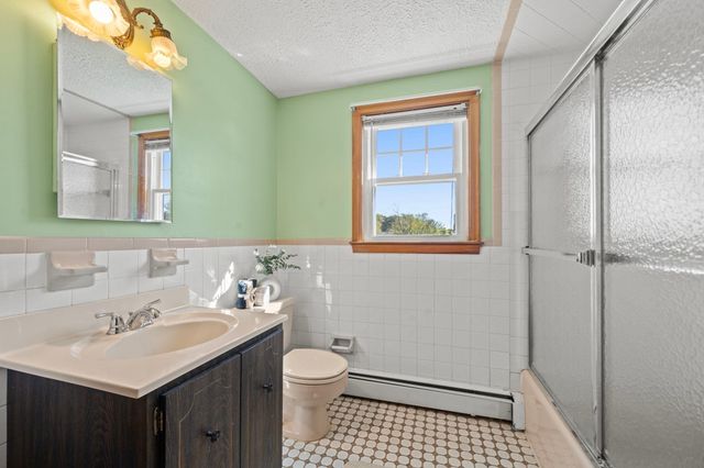 2 Wolcott Road, Saugus, MA 01906