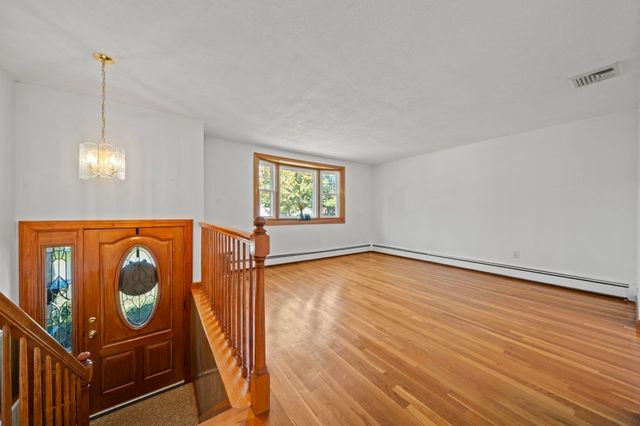 2 Wolcott Road, Saugus, MA 01906