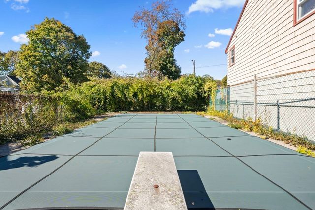 2 Wolcott Road, Saugus, MA 01906