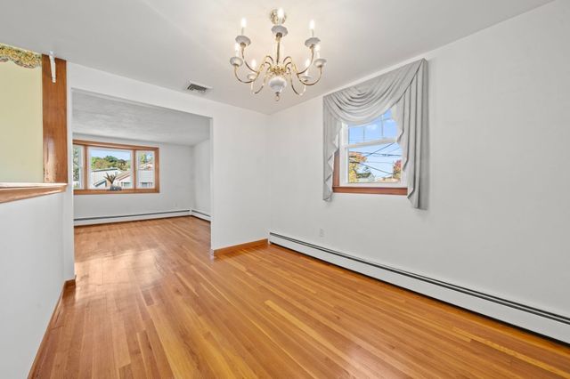 2 Wolcott Road, Saugus, MA 01906