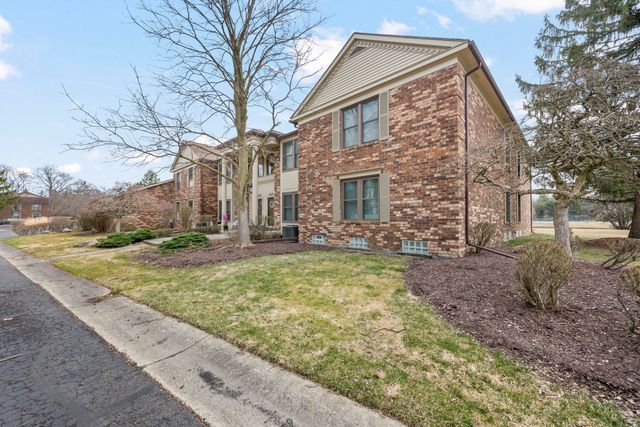 4376 Knightsbridge Lane, West Bloomfield Twp, MI 48323