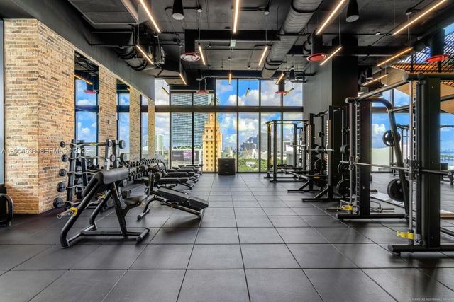 398 NE 5th Street 3013, Miami, FL 33132