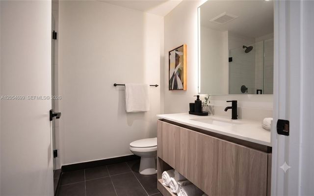 398 NE 5th Street 3013, Miami, FL 33132