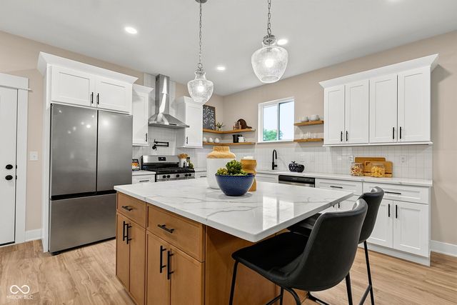 4548 Caroline Street, Indianapolis, IN 46205