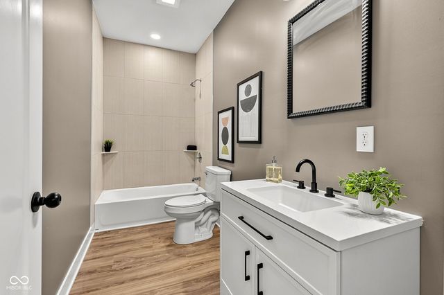 4548 Caroline Street, Indianapolis, IN 46205